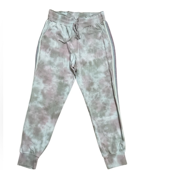 Johnny Was Calme Jogger Suit - Picture 5 of 10